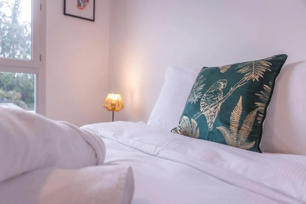 Superbe Appartement 2 Chambres - Parking Gratuit Bourg-en-Bresse